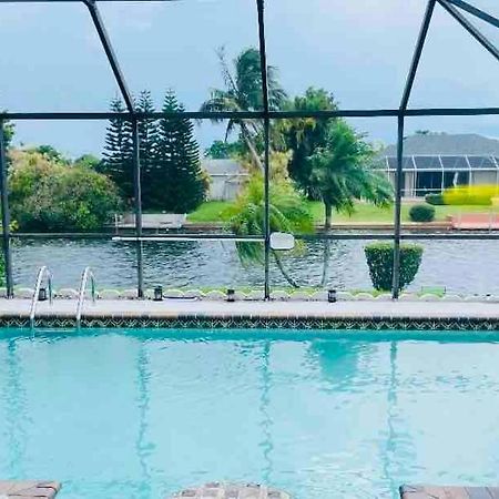 Hidden Secret Waterfront Retreat Villa Cape Coral Bagian luar foto